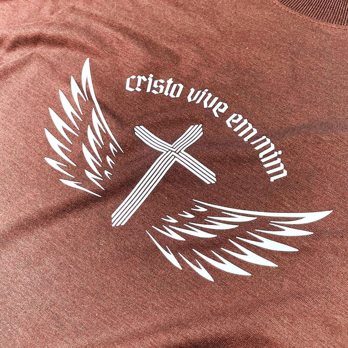 Camiseta Masculina Marrom Cristo Vive Em Mim