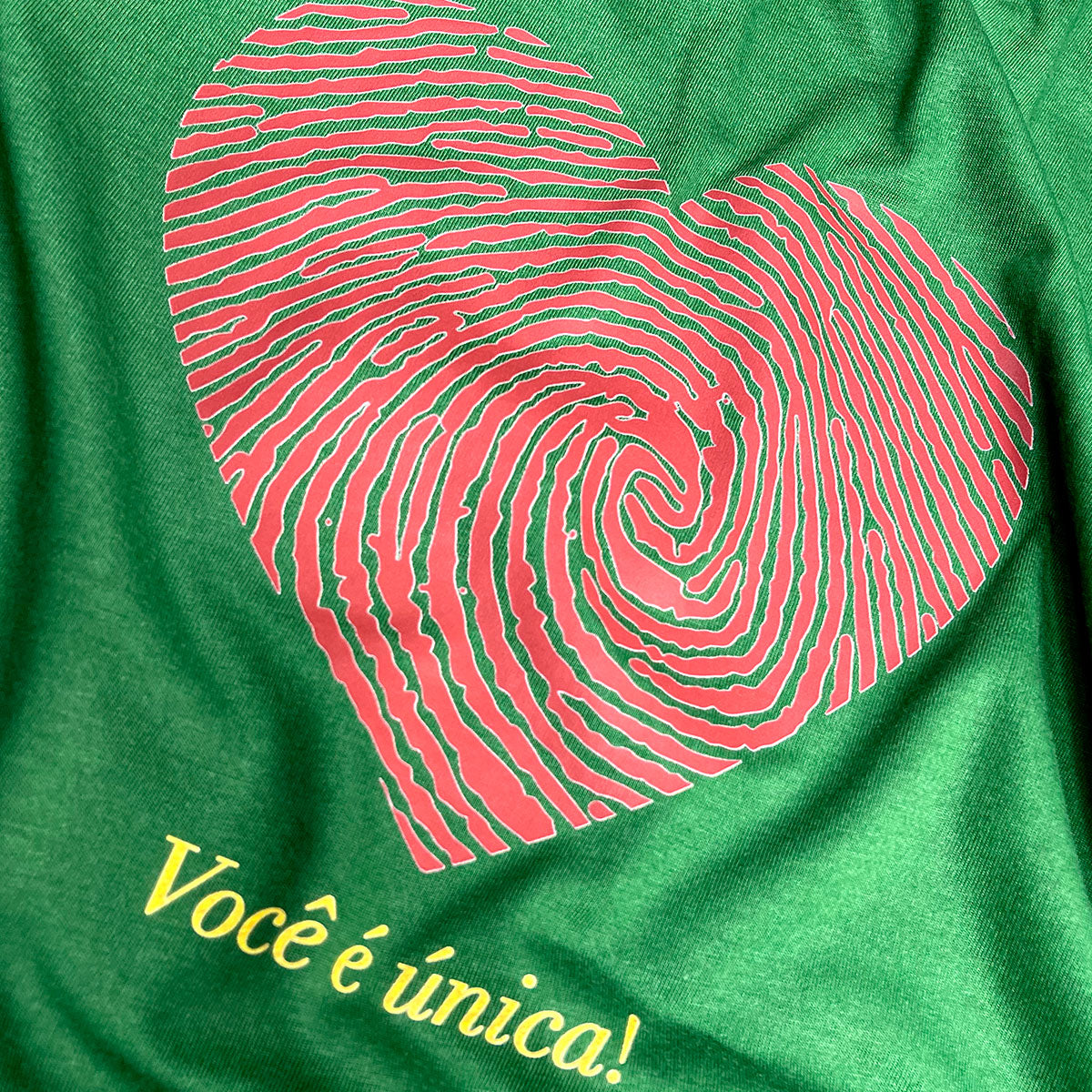 Camiseta Feminina Verde Coração Digital Você É Única