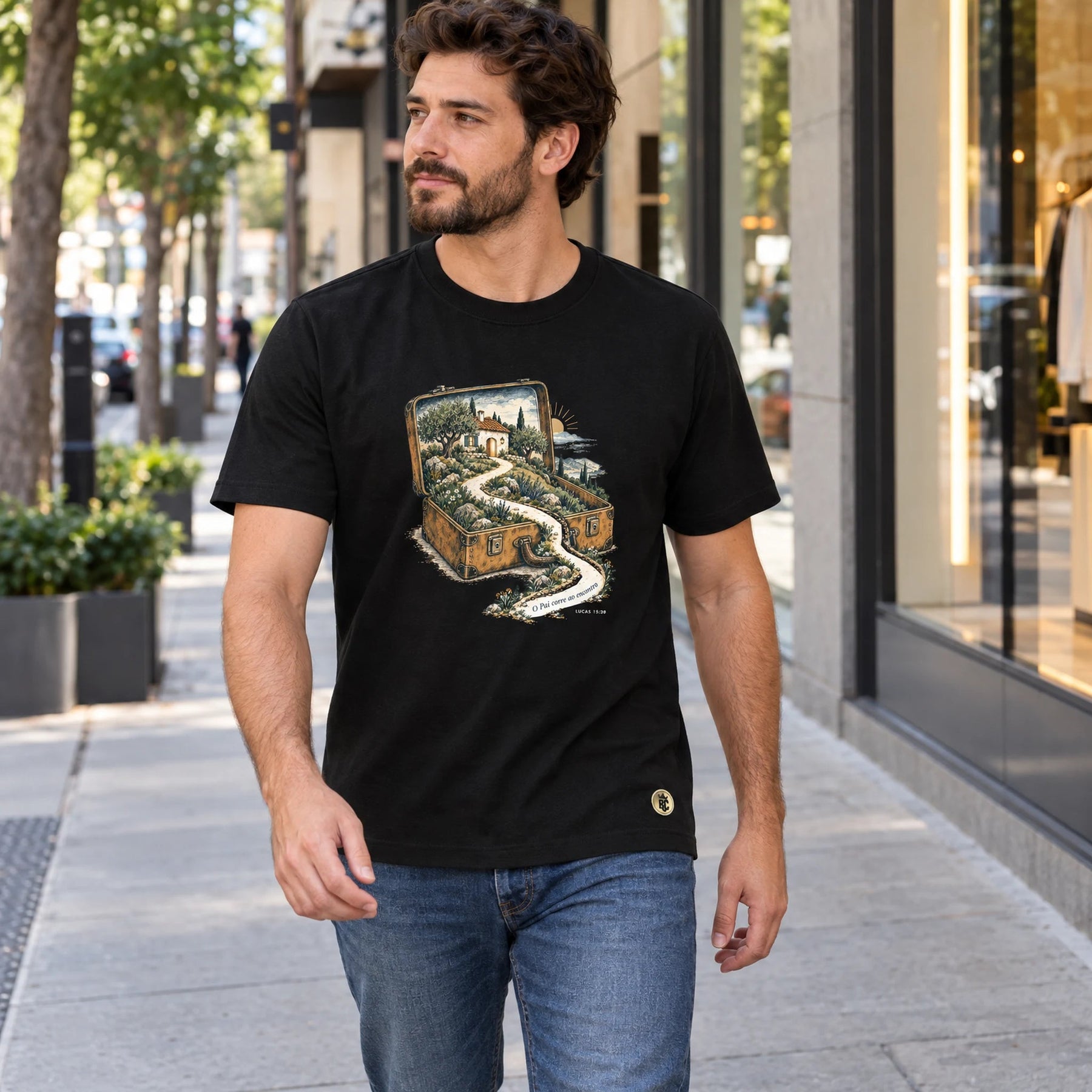 Camiseta Masculina Preta O Pai corre ao encontro
