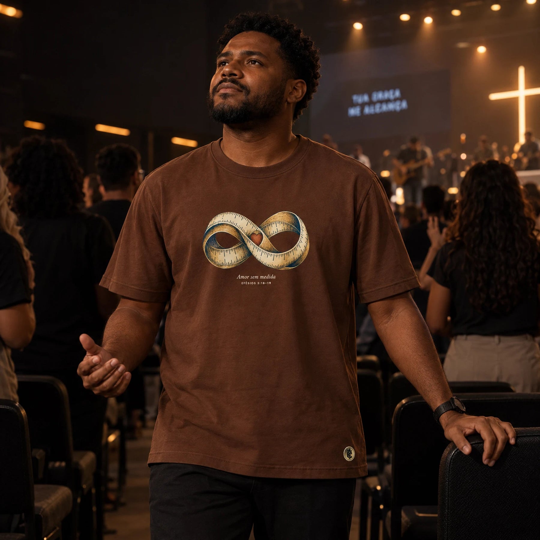 Camiseta Masculina Marrom Amor sem medida