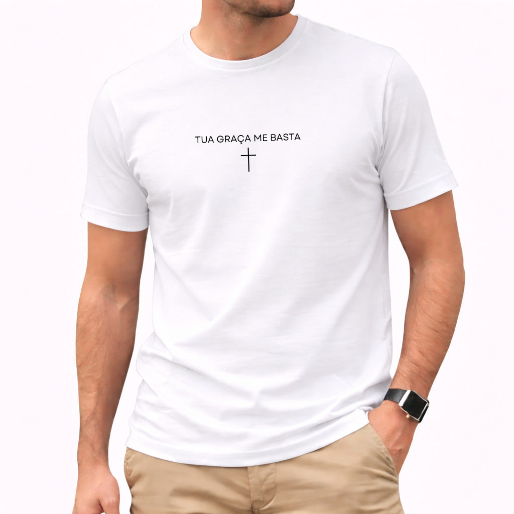Camiseta Masculina Branca Tua Graça Me Basta