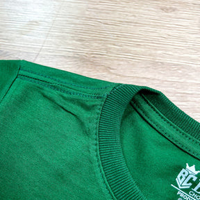 T-Shirt Infantil Verde O Amor é o Presente Dourado