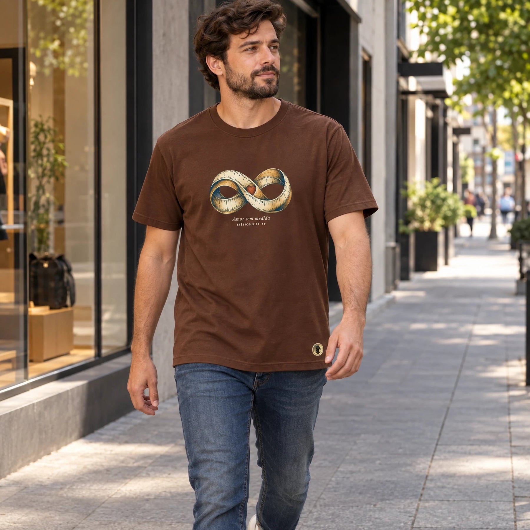 Camiseta Masculina Marrom Amor sem medida