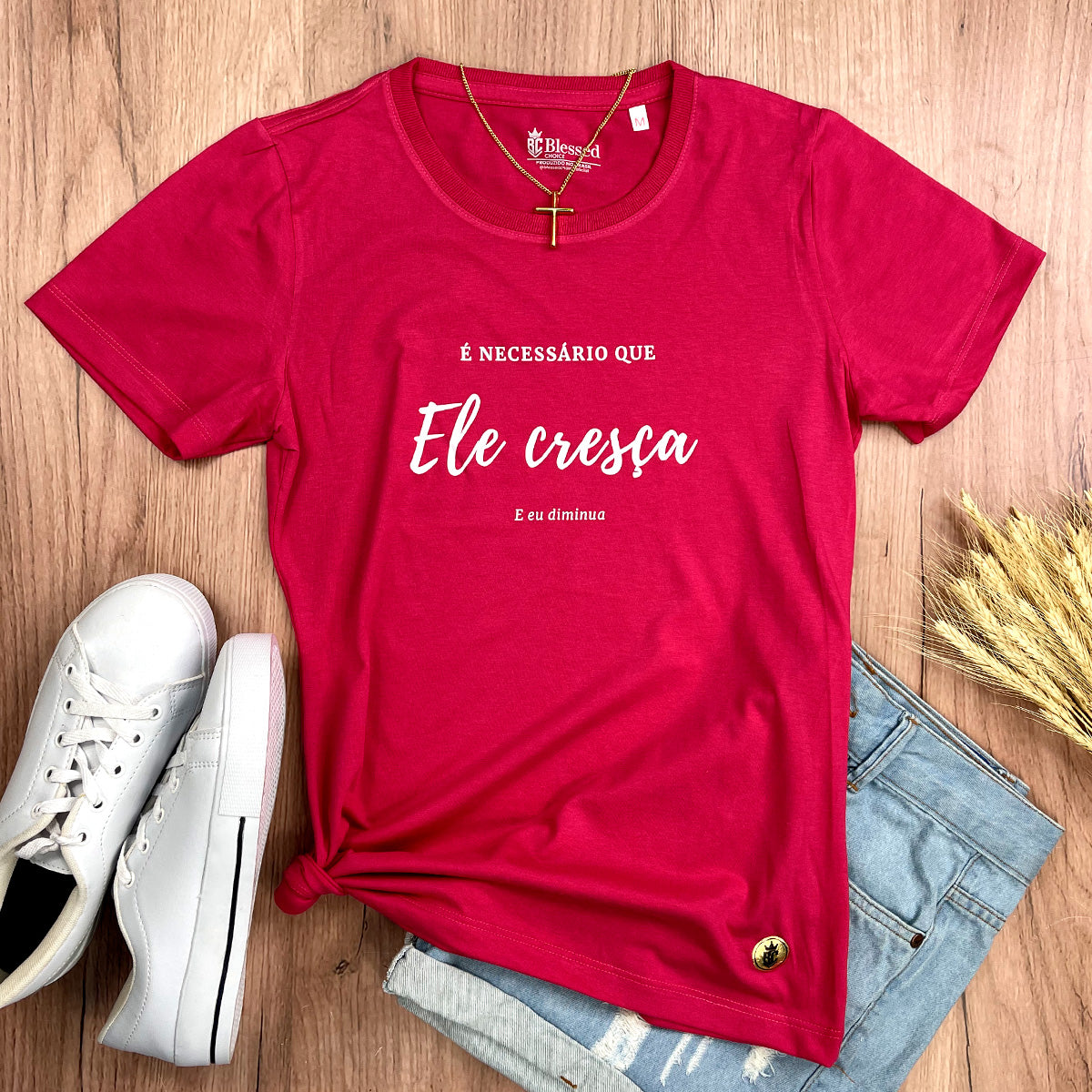 Camiseta Feminina Pink É Necessário Que Ele Cresça E Eu Diminua