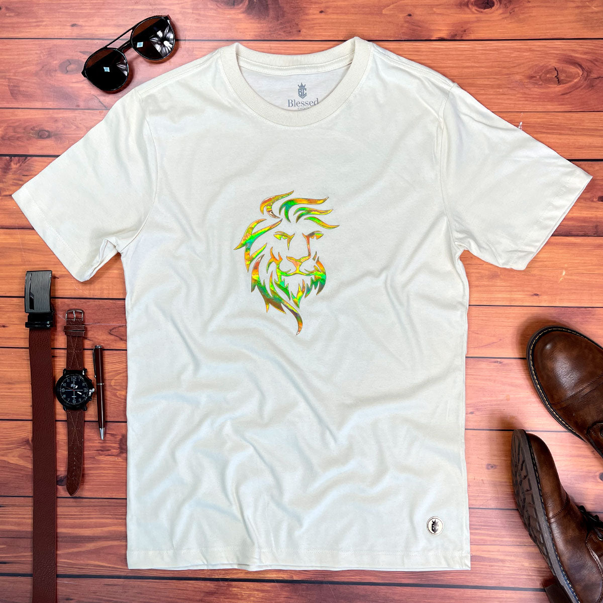 Camiseta Masculina Off White Aplique Leão Dourado