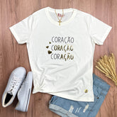 Camiseta Feminina Off White Coração Oração Ação Dourado