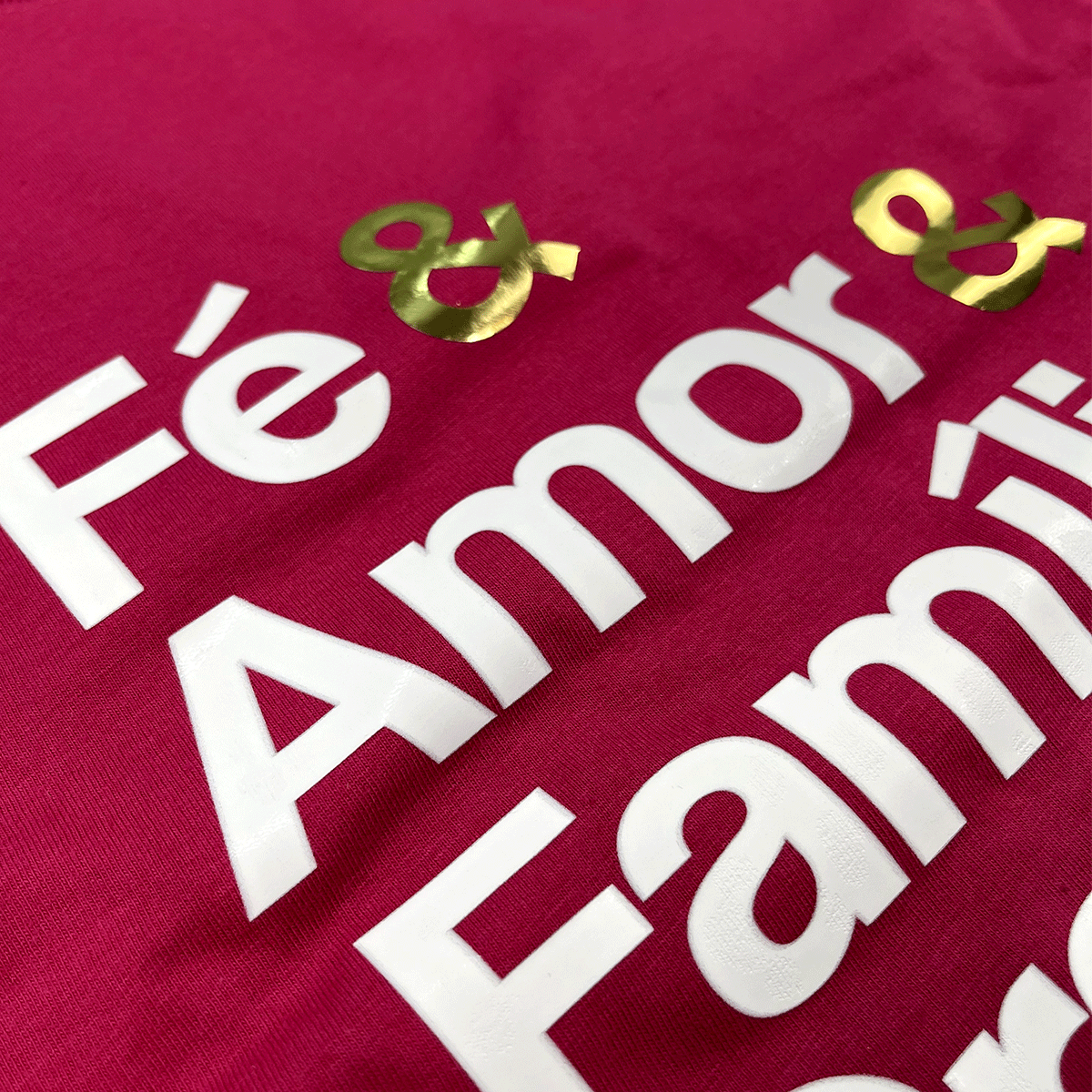 Camiseta Feminina Pink Fé & Amor Dourado