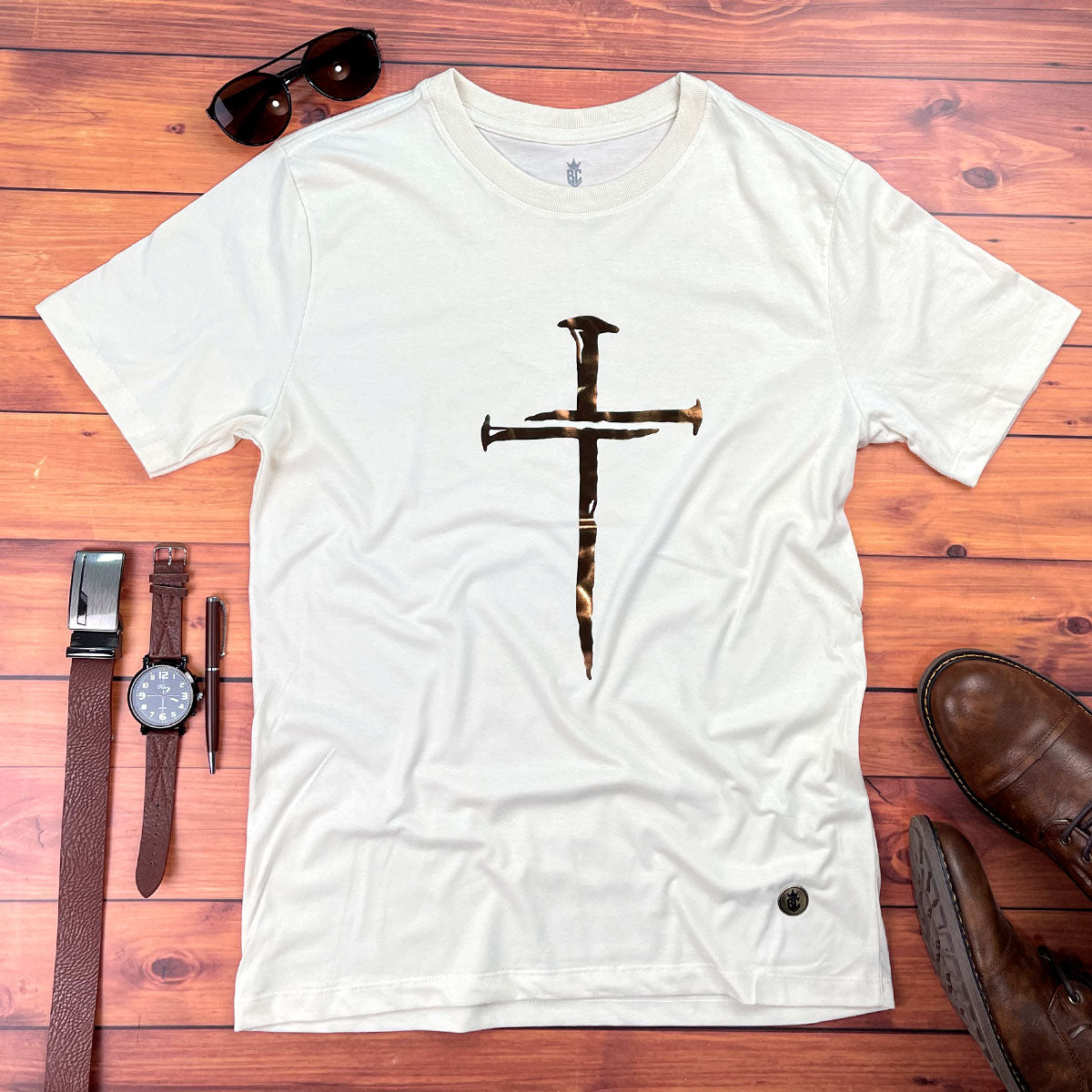 Camiseta Masculina Off White Cruz e Prego