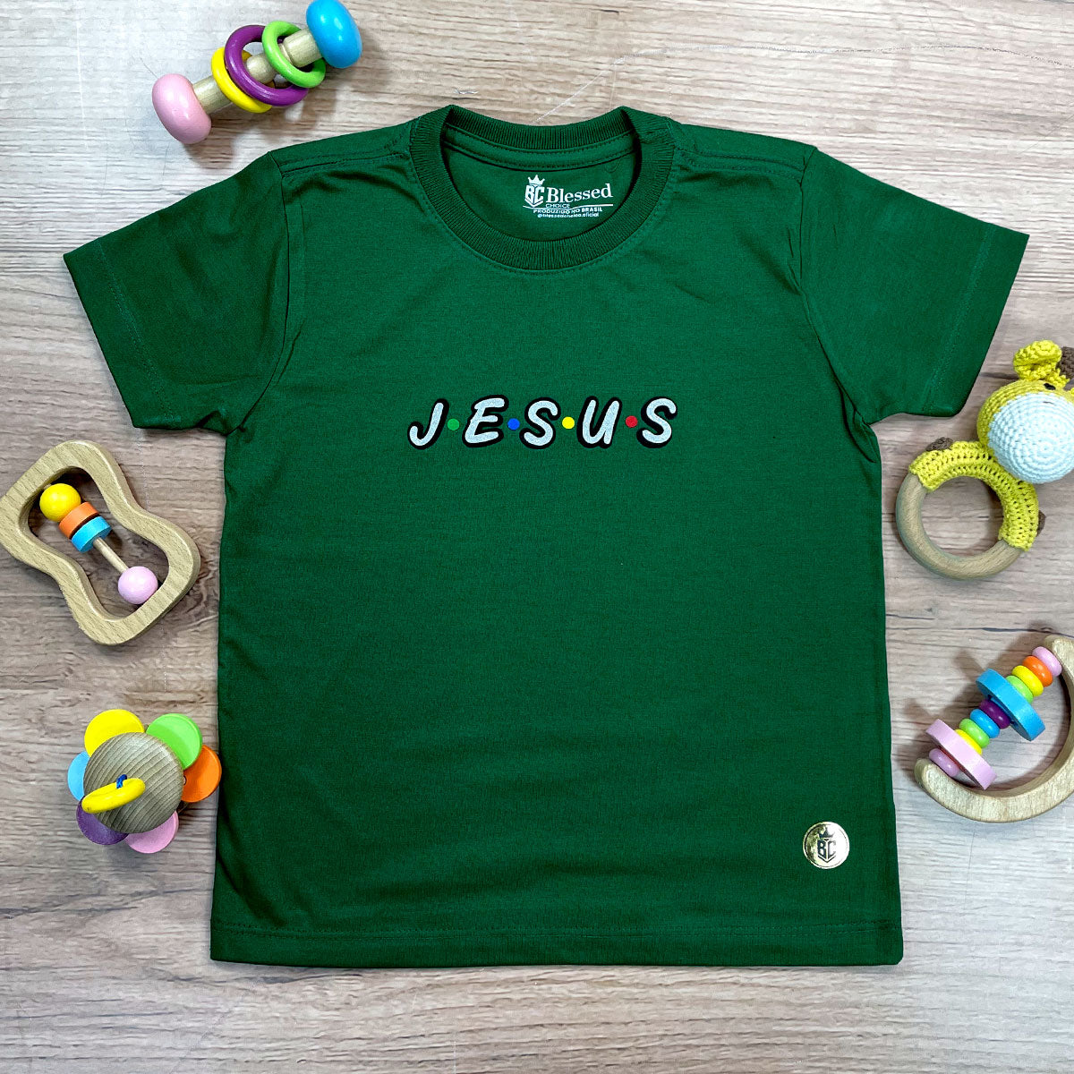 T-Shirt Infantil Verde Aplique J.E.S.U.S