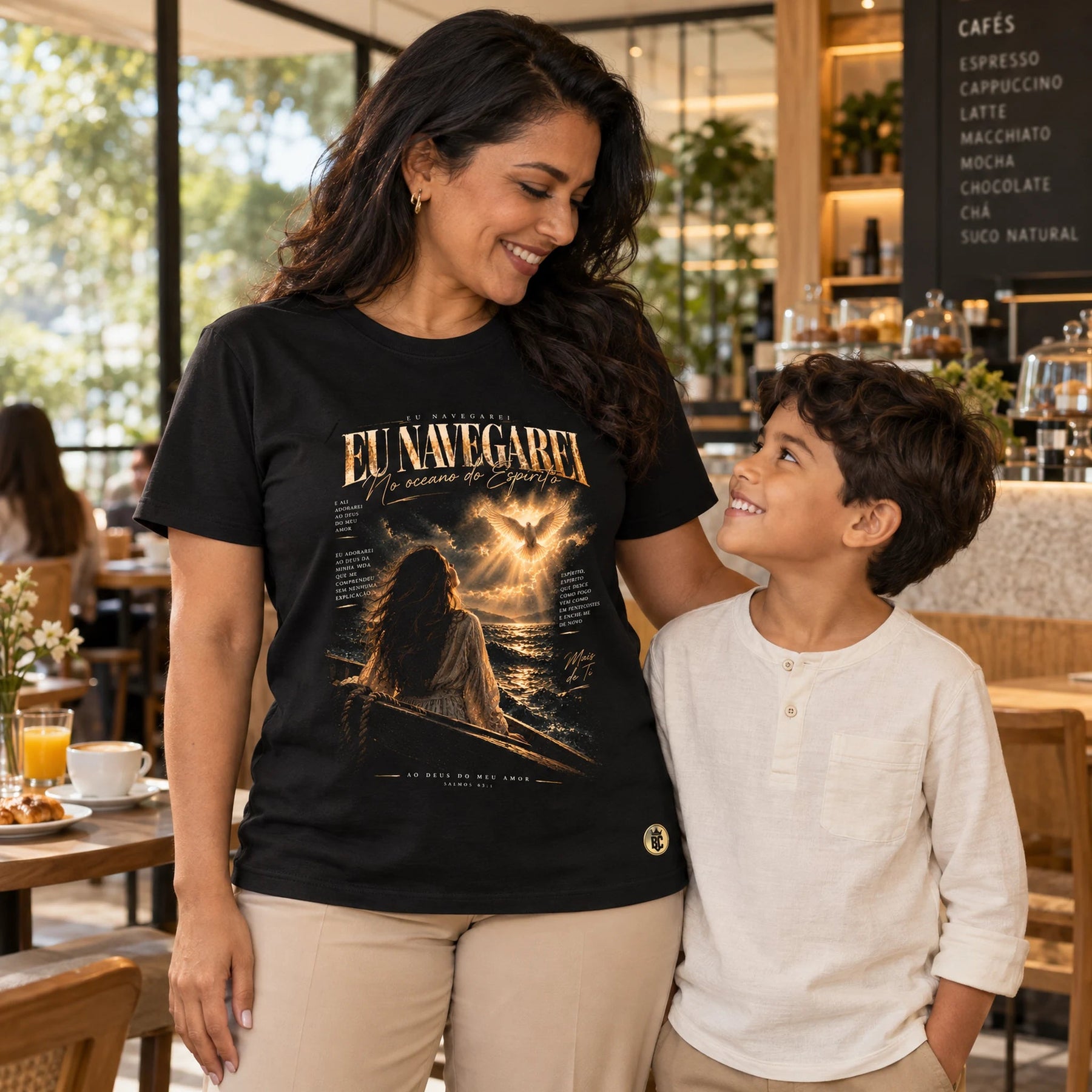 Camiseta Feminina Preta Eu Navegarei
