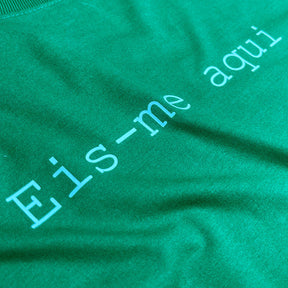 Camiseta Masculina Verde Eis-me Aqui
