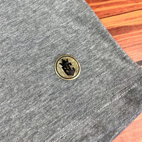 Camiseta Masculina Cinza Meu Fardo é Leve
