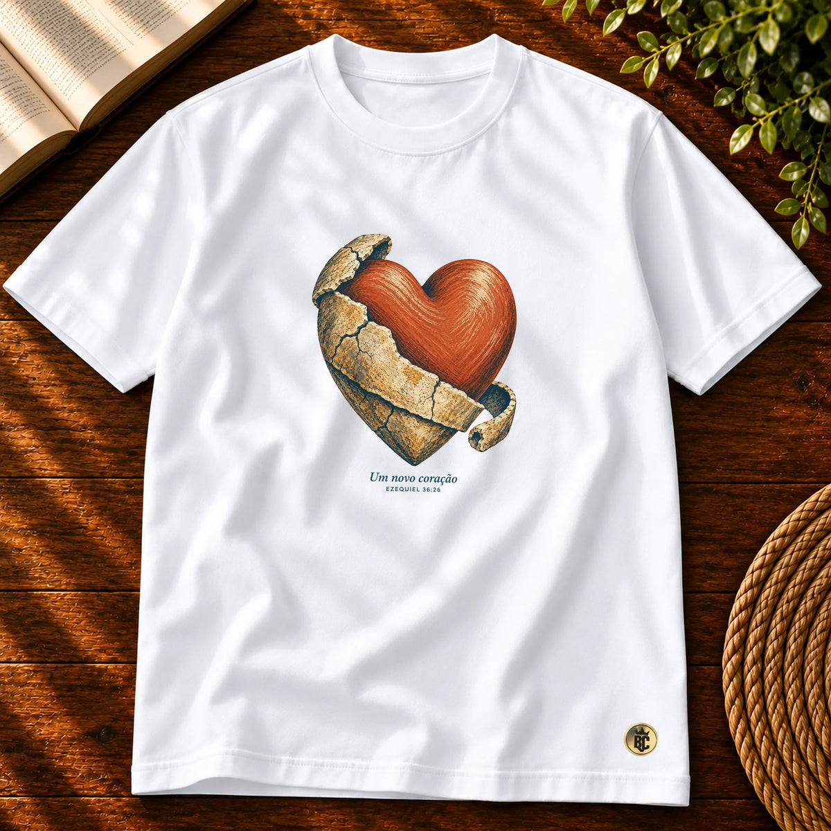 Camiseta Masculina Branca Um novo coração