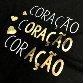 Camiseta Feminina Preta Coração Oração Ação Dourado