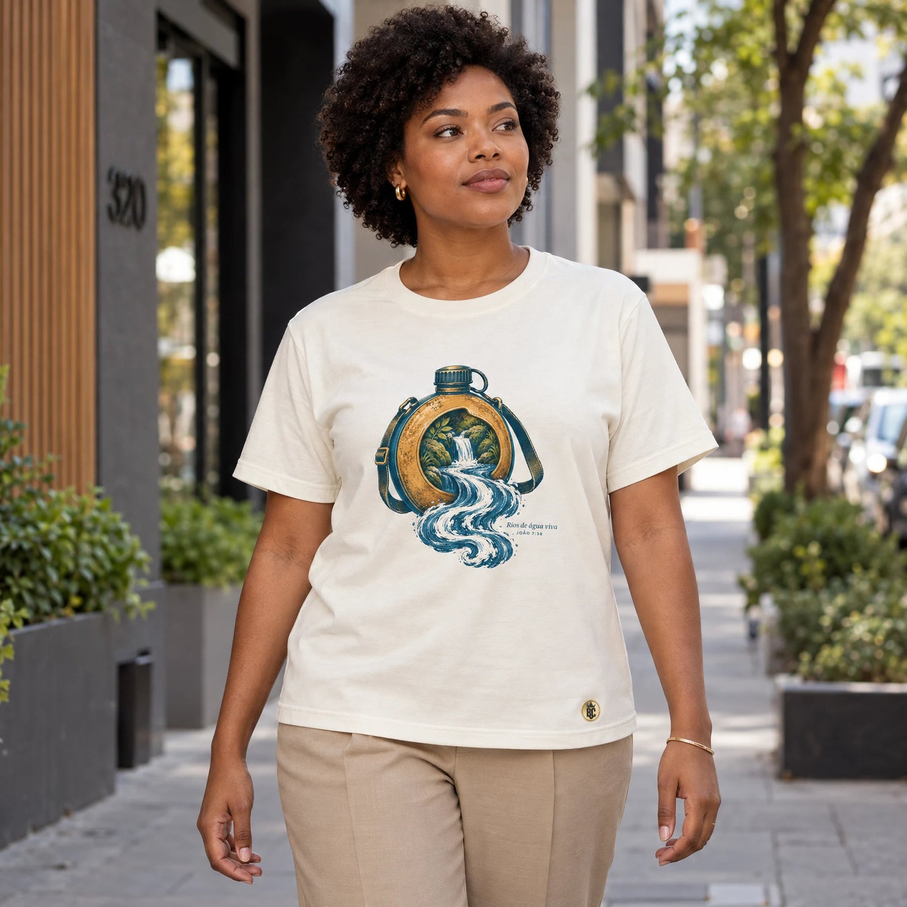 Camiseta Feminina Off White Rios de água viva