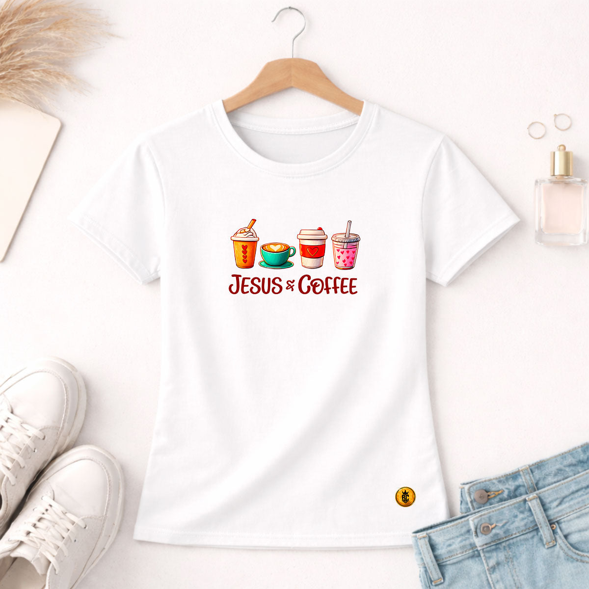 Camiseta Feminina  Branca Jesus & Coffee