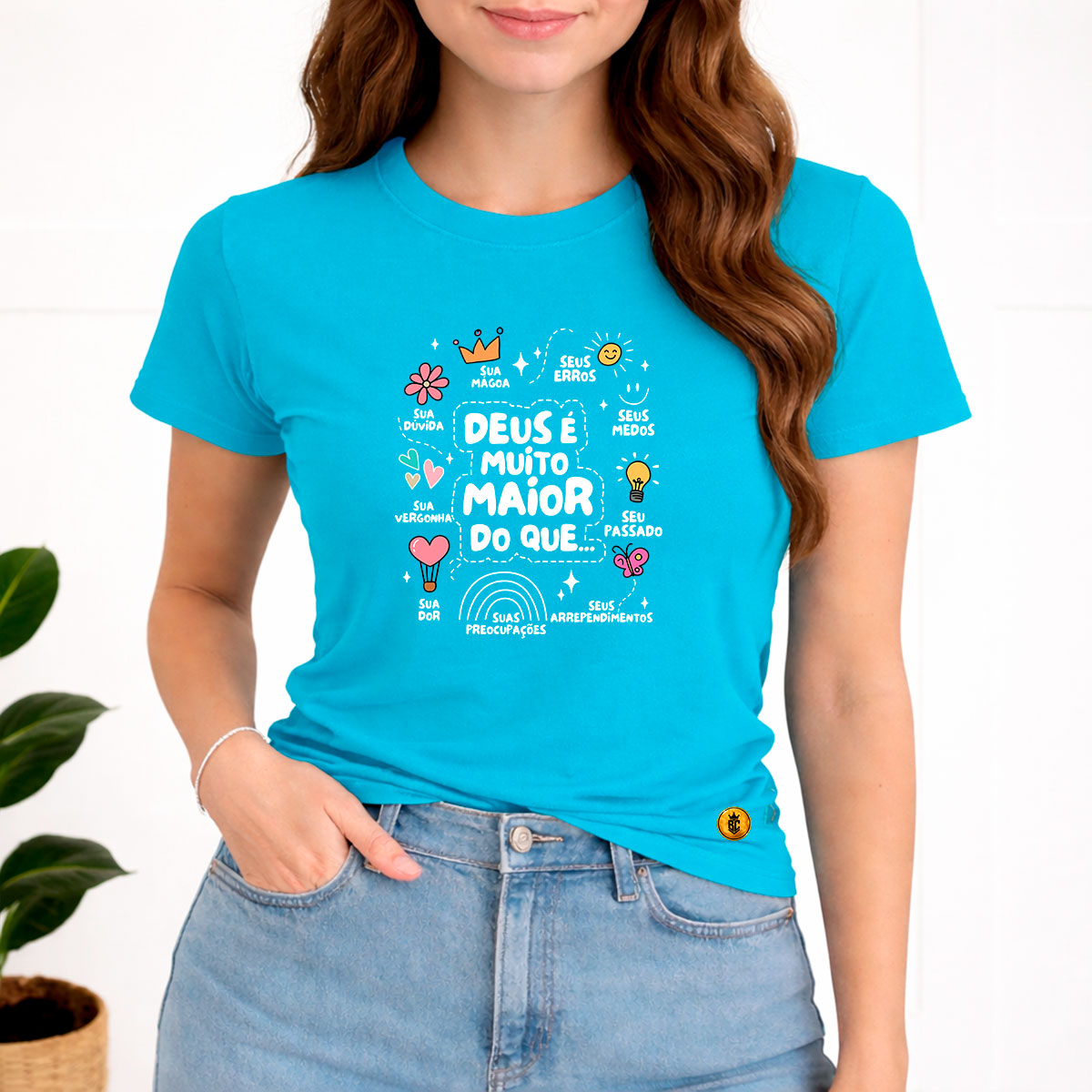 Camiseta Feminina  Turquesa Deus é Muito Maior 