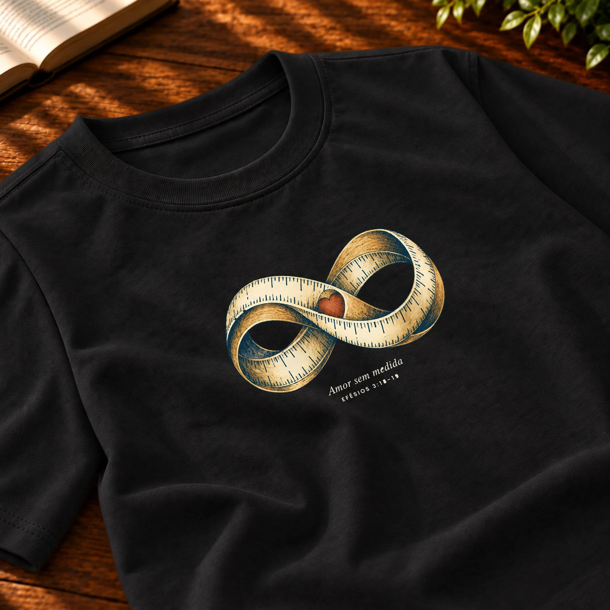 Camiseta Masculina Preta Amor sem medida