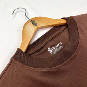 Oversized Marrom Full Jesus Is For Every One