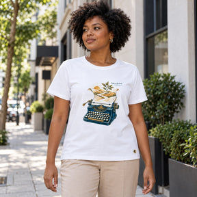 Camiseta Feminina Branca Tudo se fez novo