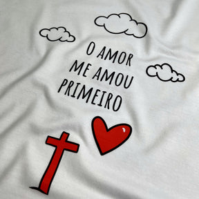 Camiseta Feminina Off White Desenho O Amor Me Amou