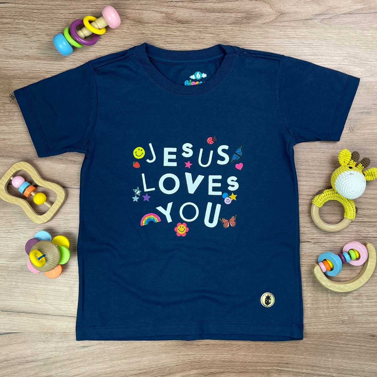T-Shirt Infantil Azul Jesus Loves You