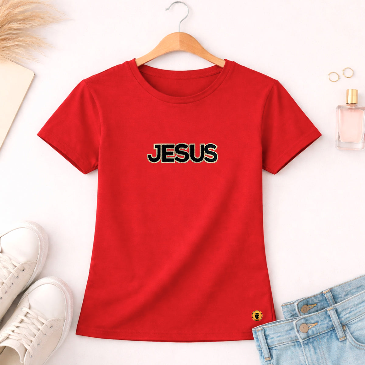 Camiseta Feminina Vermelha Jesus Aplique Camaleão