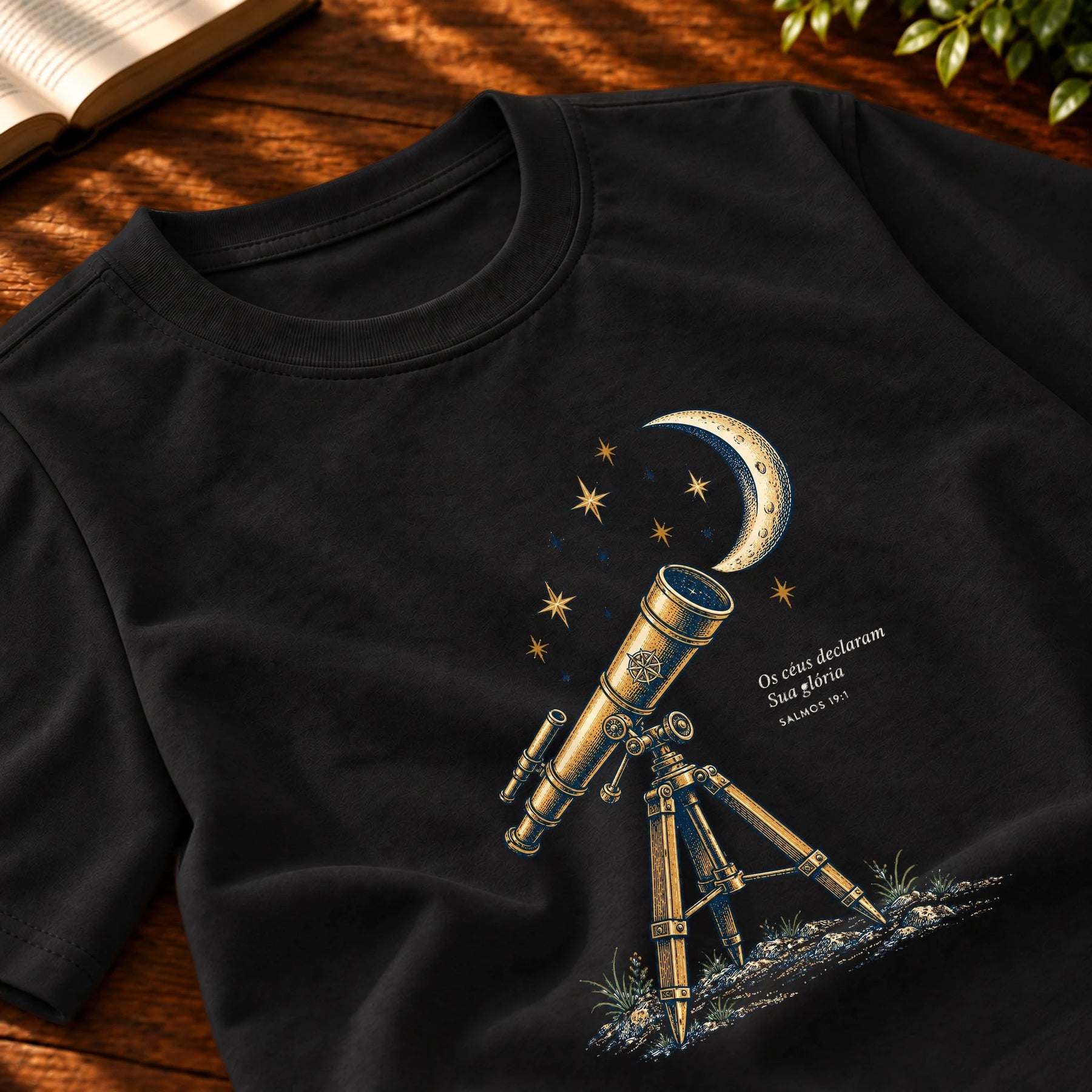 Camiseta Masculina Preta Os céus declaram Sua glória