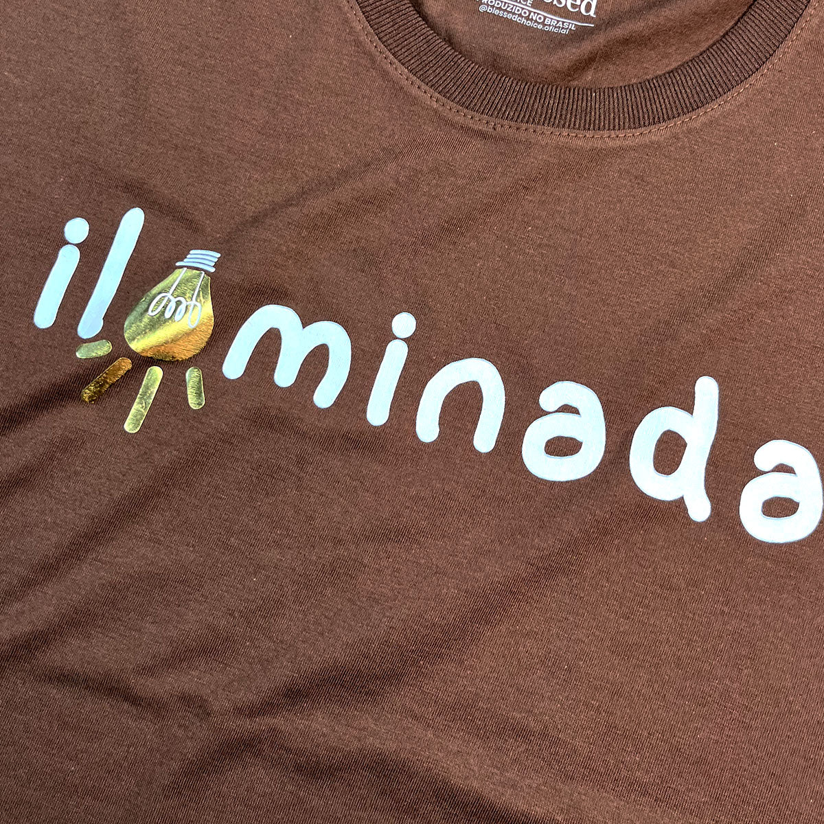 Camiseta Feminina Marrom Iluminada