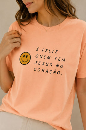 Camiseta Feminina Salmão Jesus no Coração