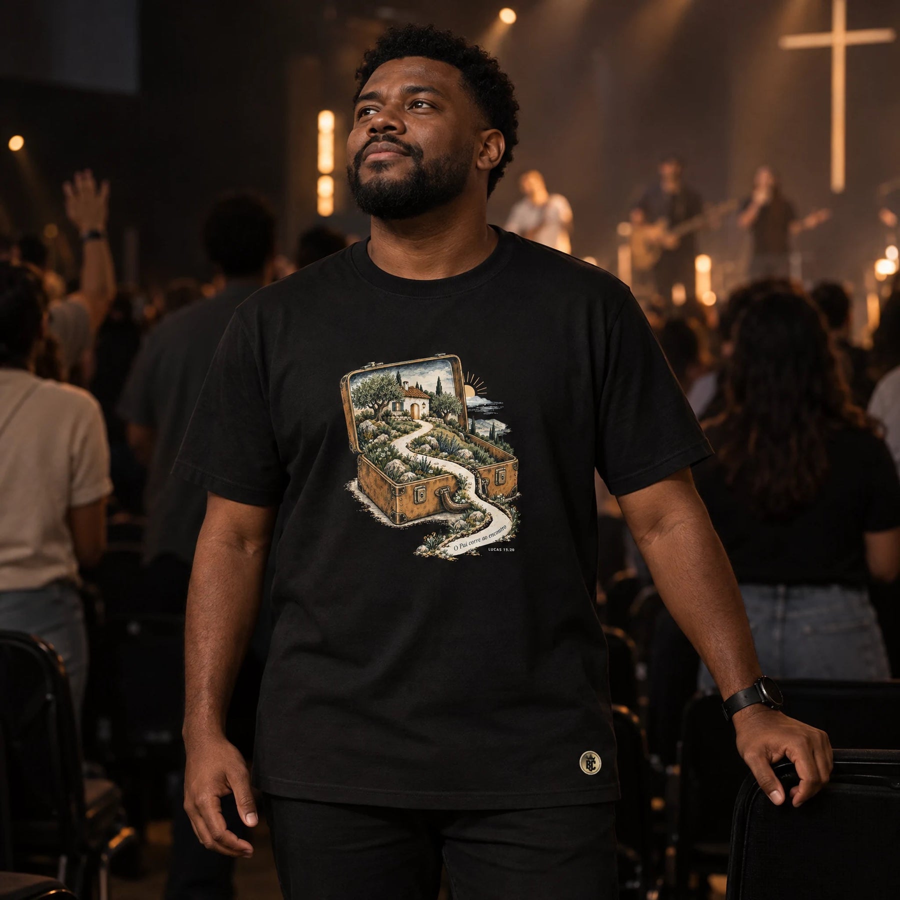 Camiseta Masculina Preta O Pai corre ao encontro