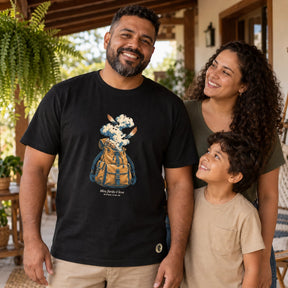 Camiseta Masculina Preta Meu fardo é leve bolsa