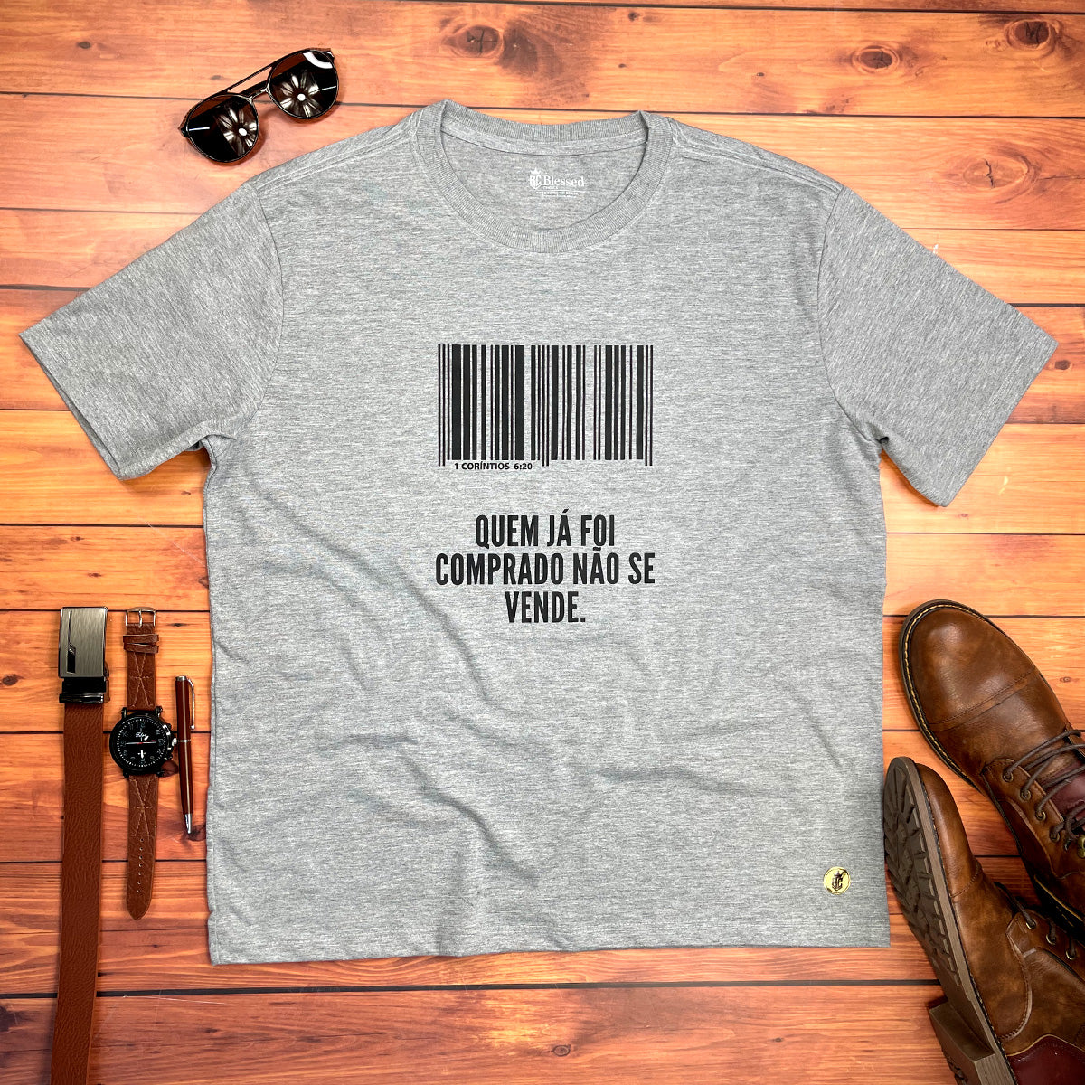 Camiseta Masculina Cinza Quem Já Foi Comprado Não Se Vende