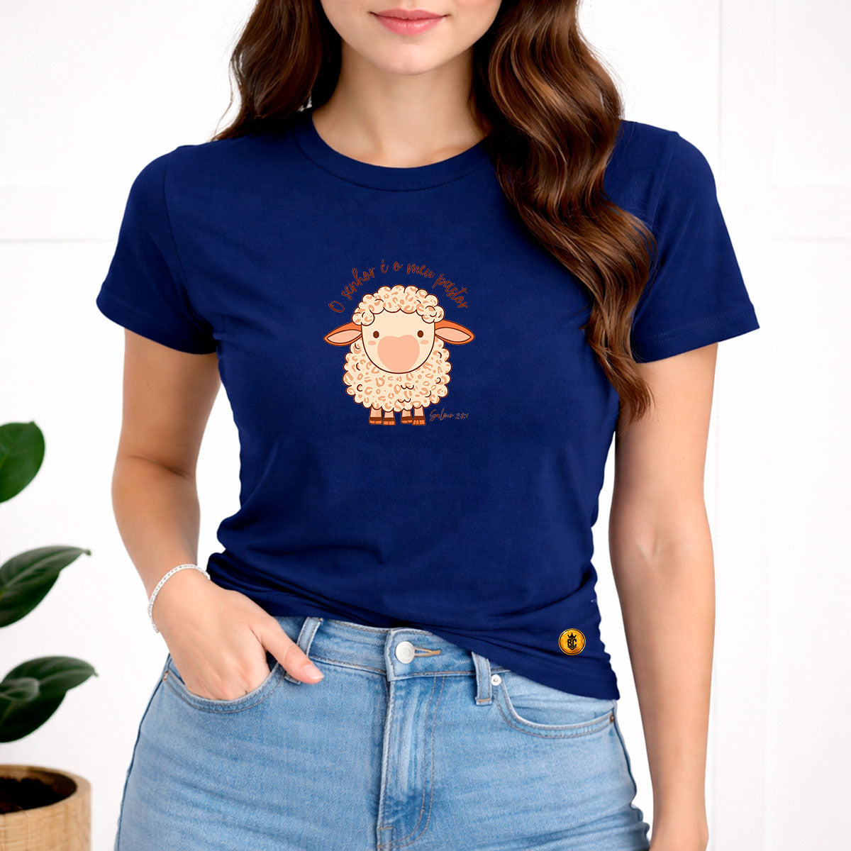 Camiseta Feminina Azul O Senhor é o Meu Pastor Ovelha