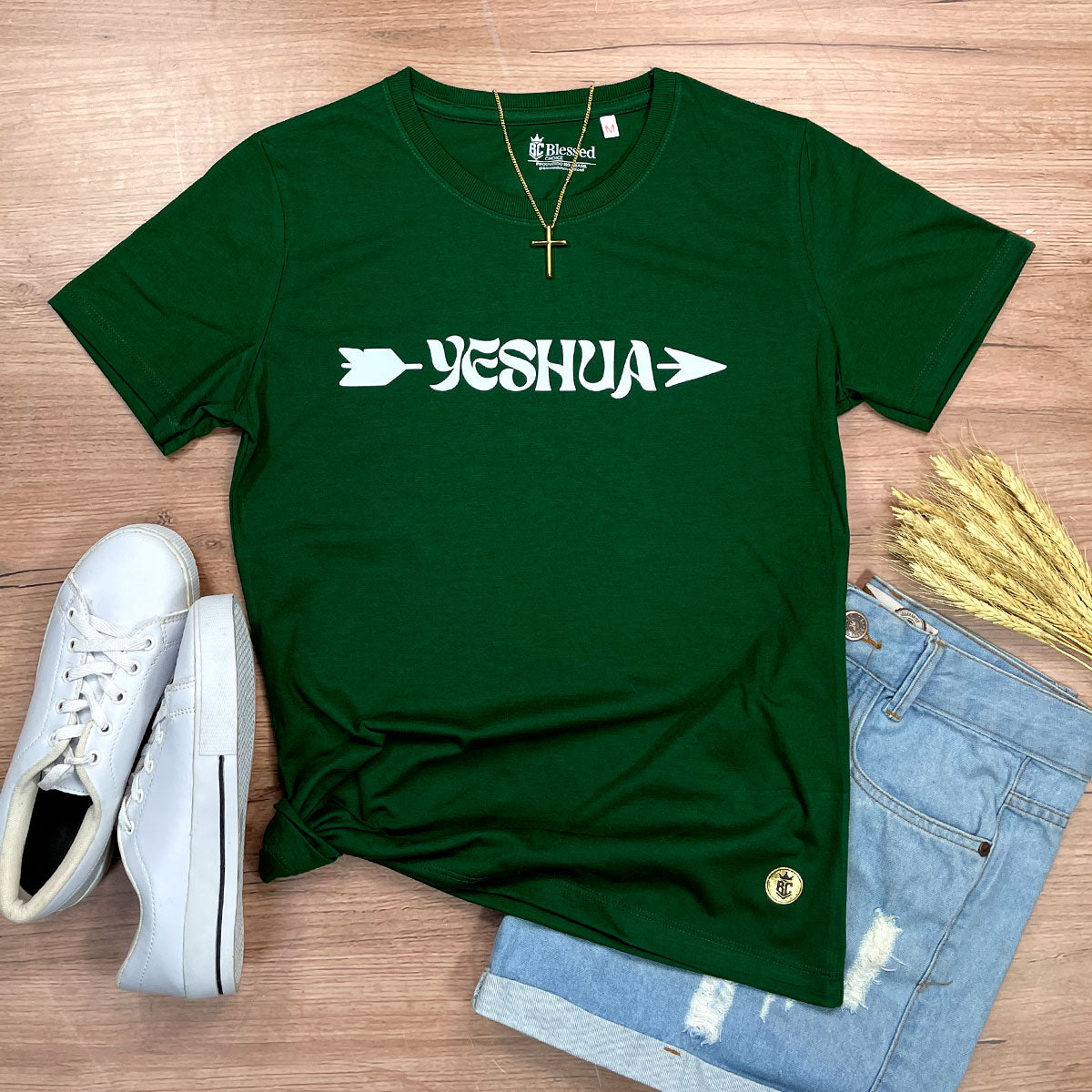 Camiseta Feminina Verde Yeshua Flecha