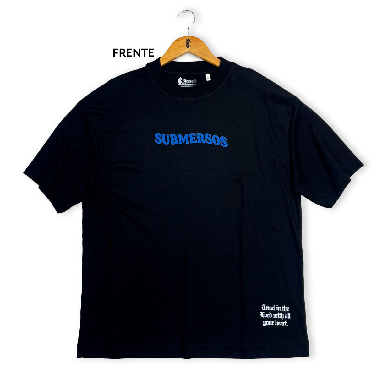 Oversized Preta Full Submersos