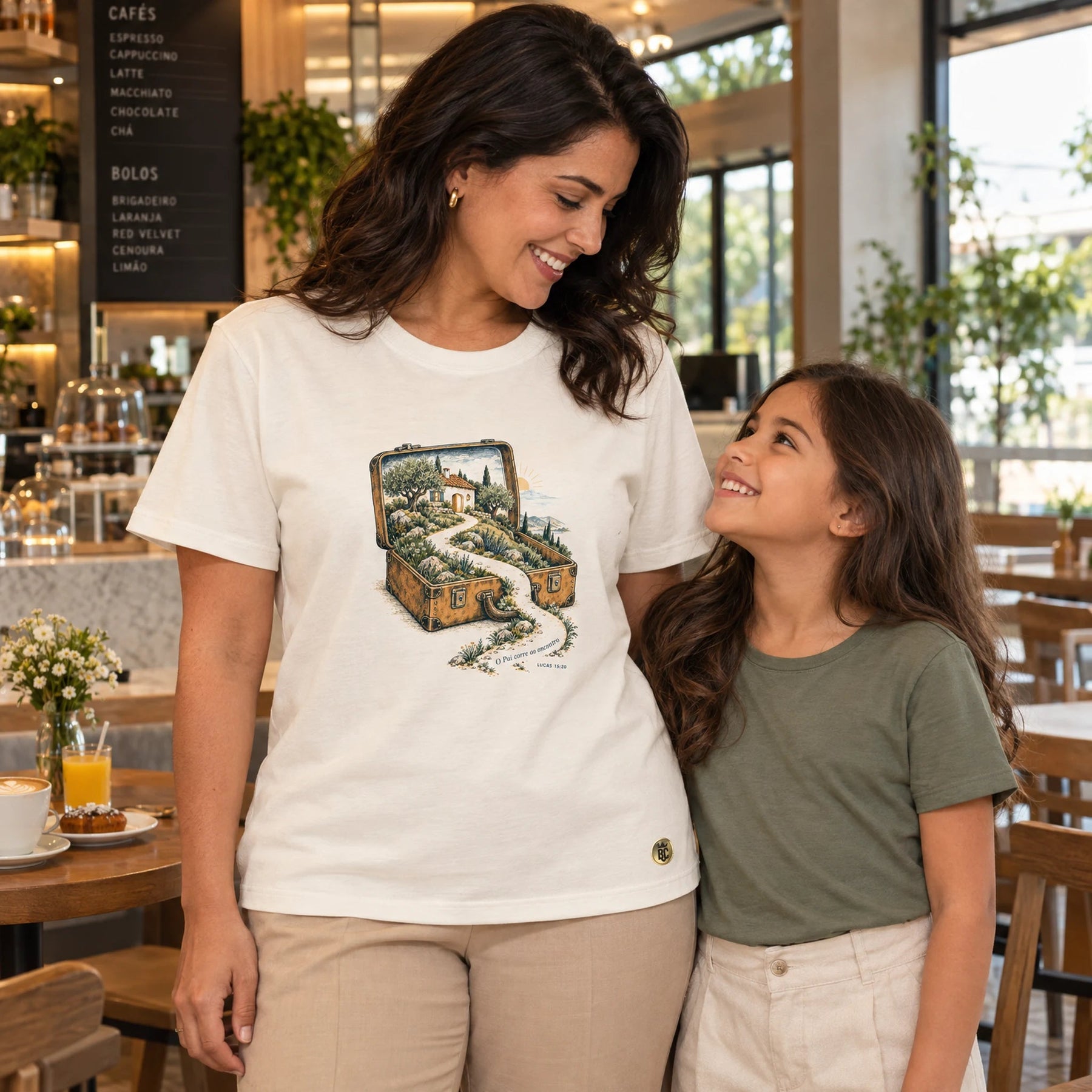 Camiseta Feminina Off White O Pai corre ao encontro
