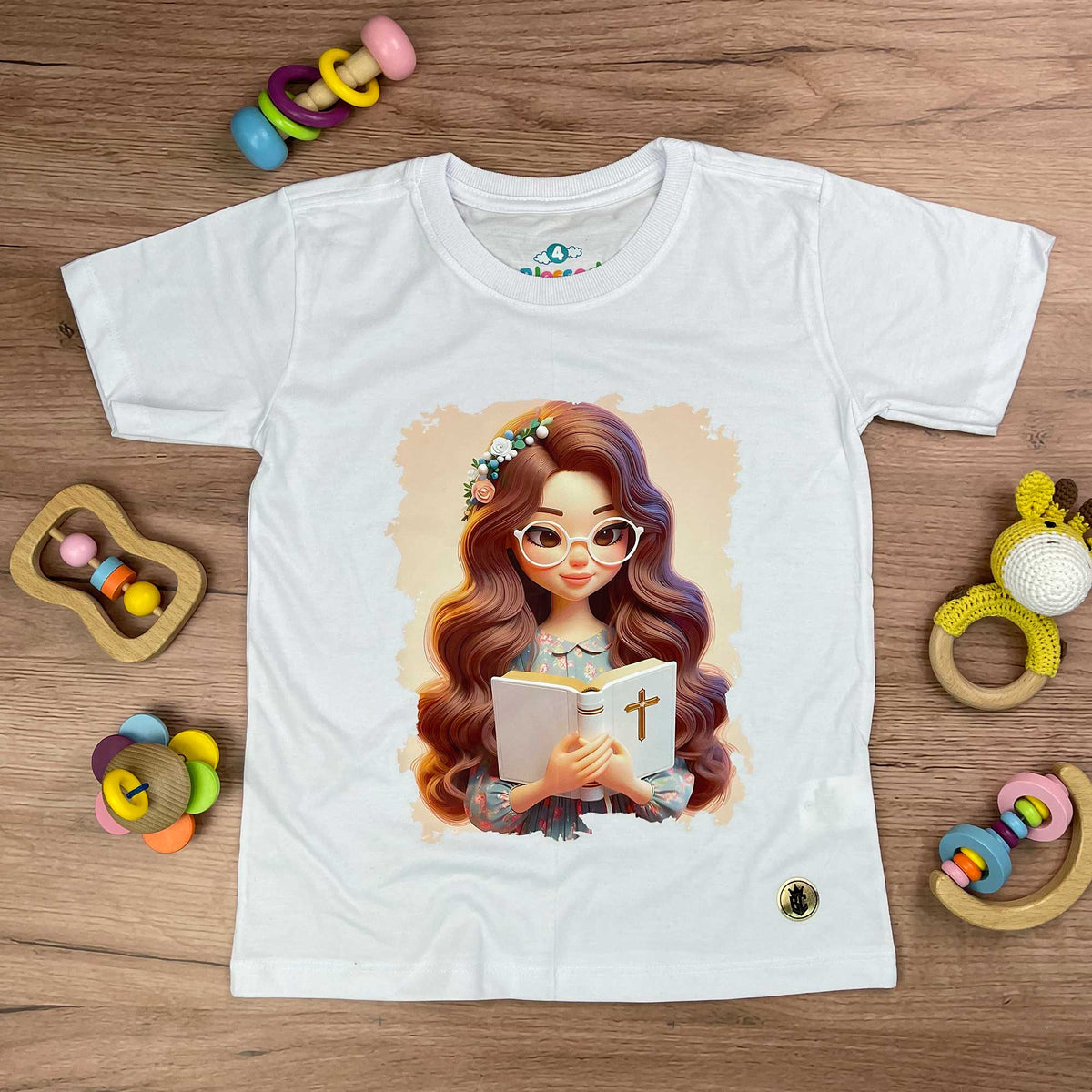 T-Shirt Infantil Branca Garota Bíblia Branca