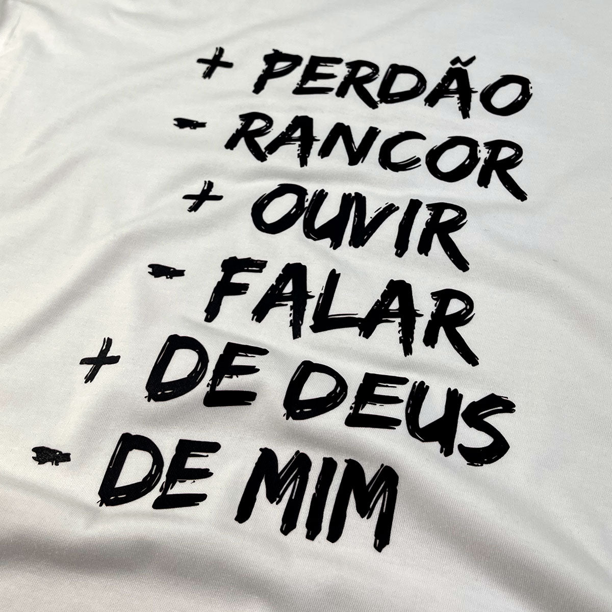 Camiseta Feminina Off White Mais Perdão Menos Rancor