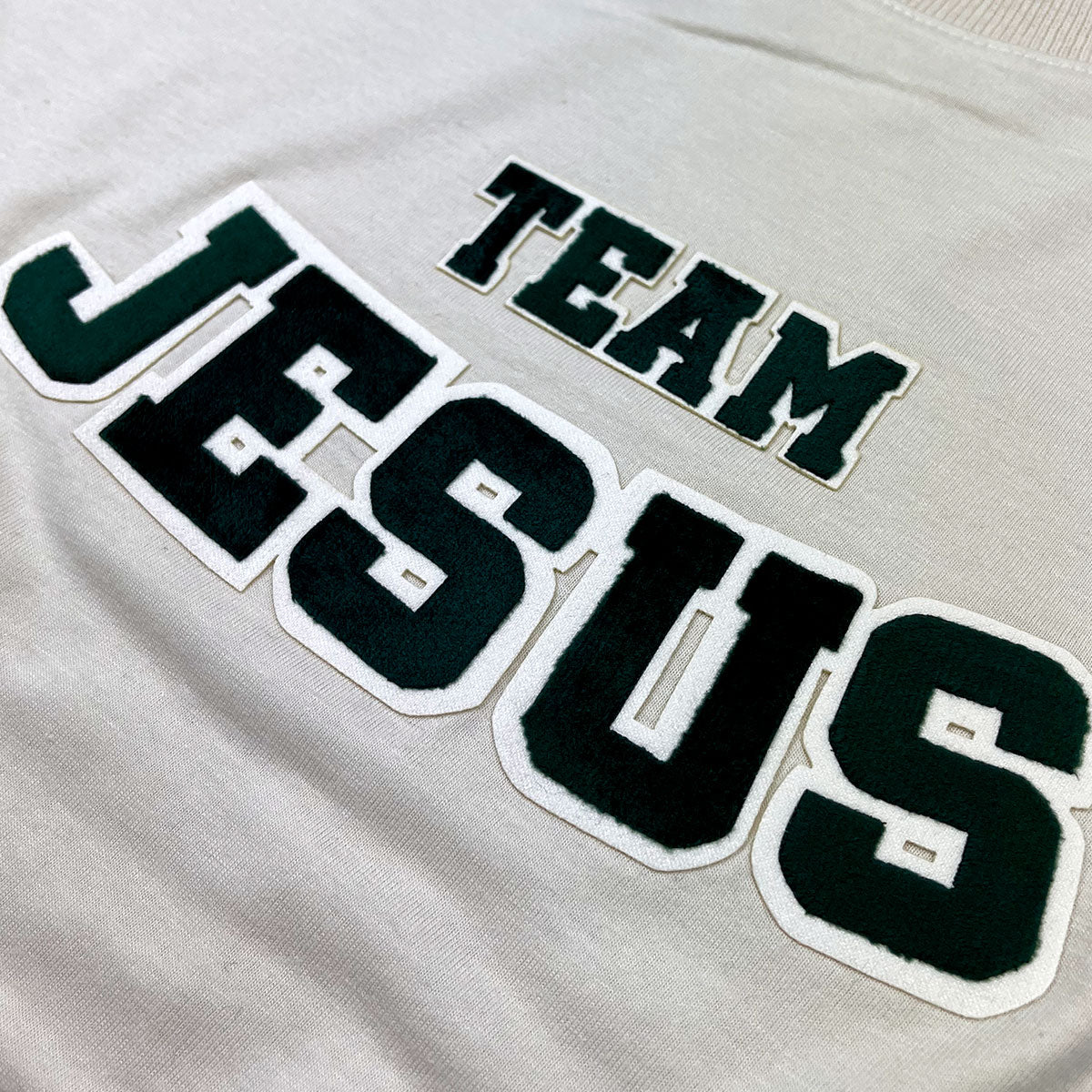 Camiseta Feminina Off White Team Jesus