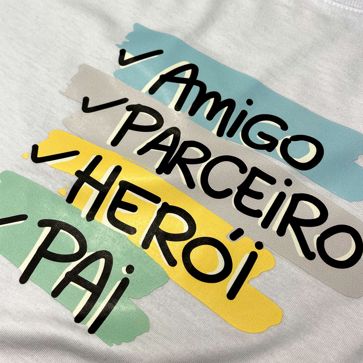 Camiseta Masculina Branca Amigo Parceiro Herói Pai