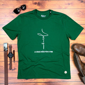 Camiseta Masculina Verde Jesus A Cruz Não Foi O Fim