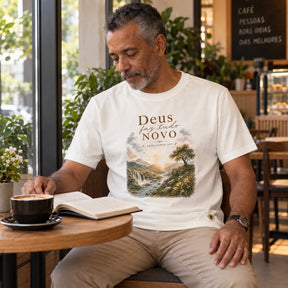 Camiseta Masculina Off White Deus faz tudo novo — Ambientada 04