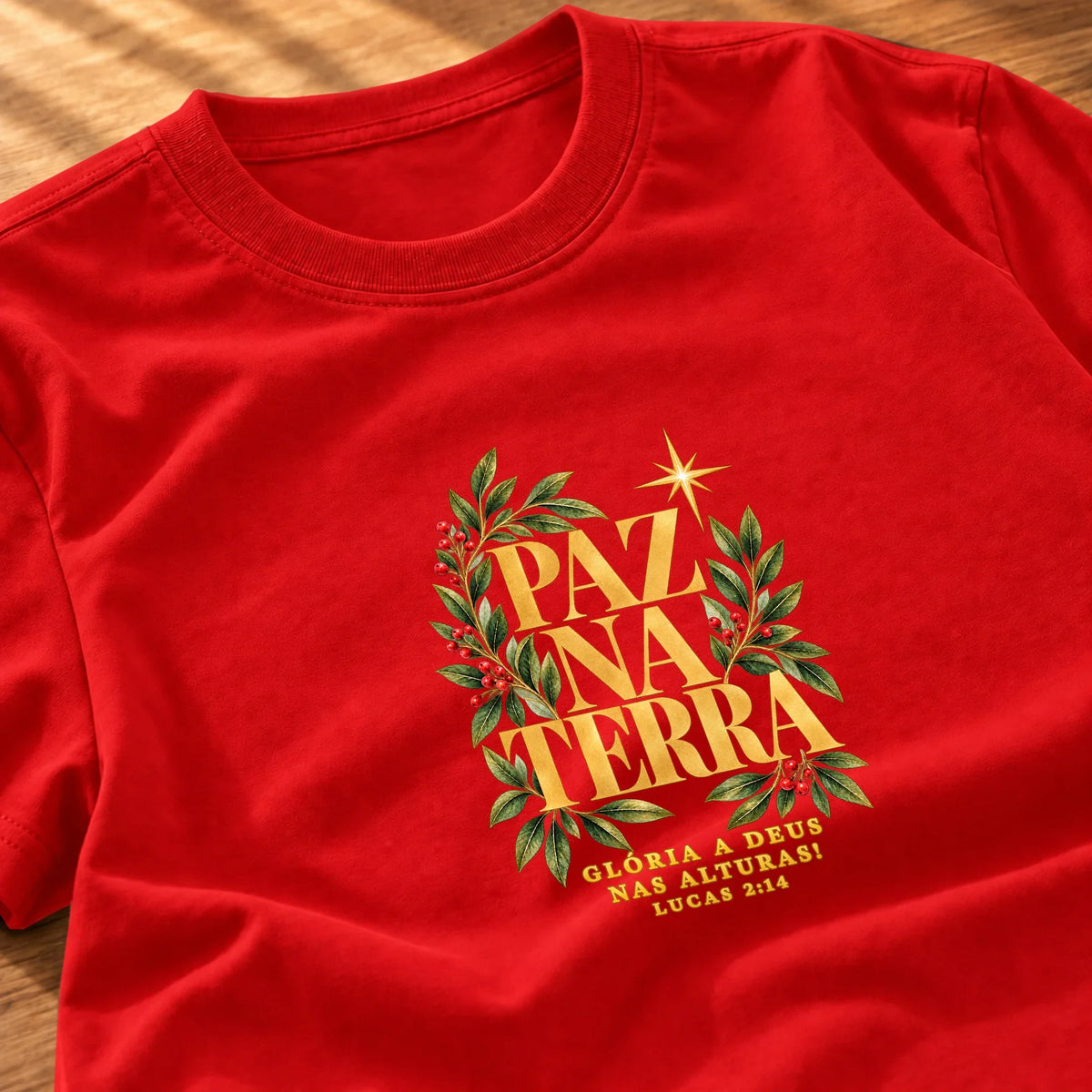 Camiseta Feminina Vermelha Paz na Terra — Zoom
