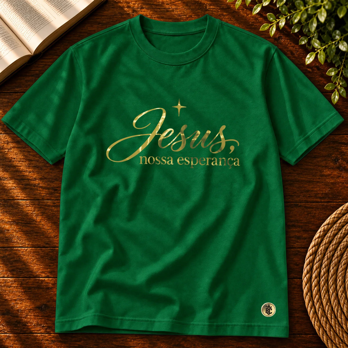 Camiseta Masculina Verde Jesus, nossa esperança — Principal 01