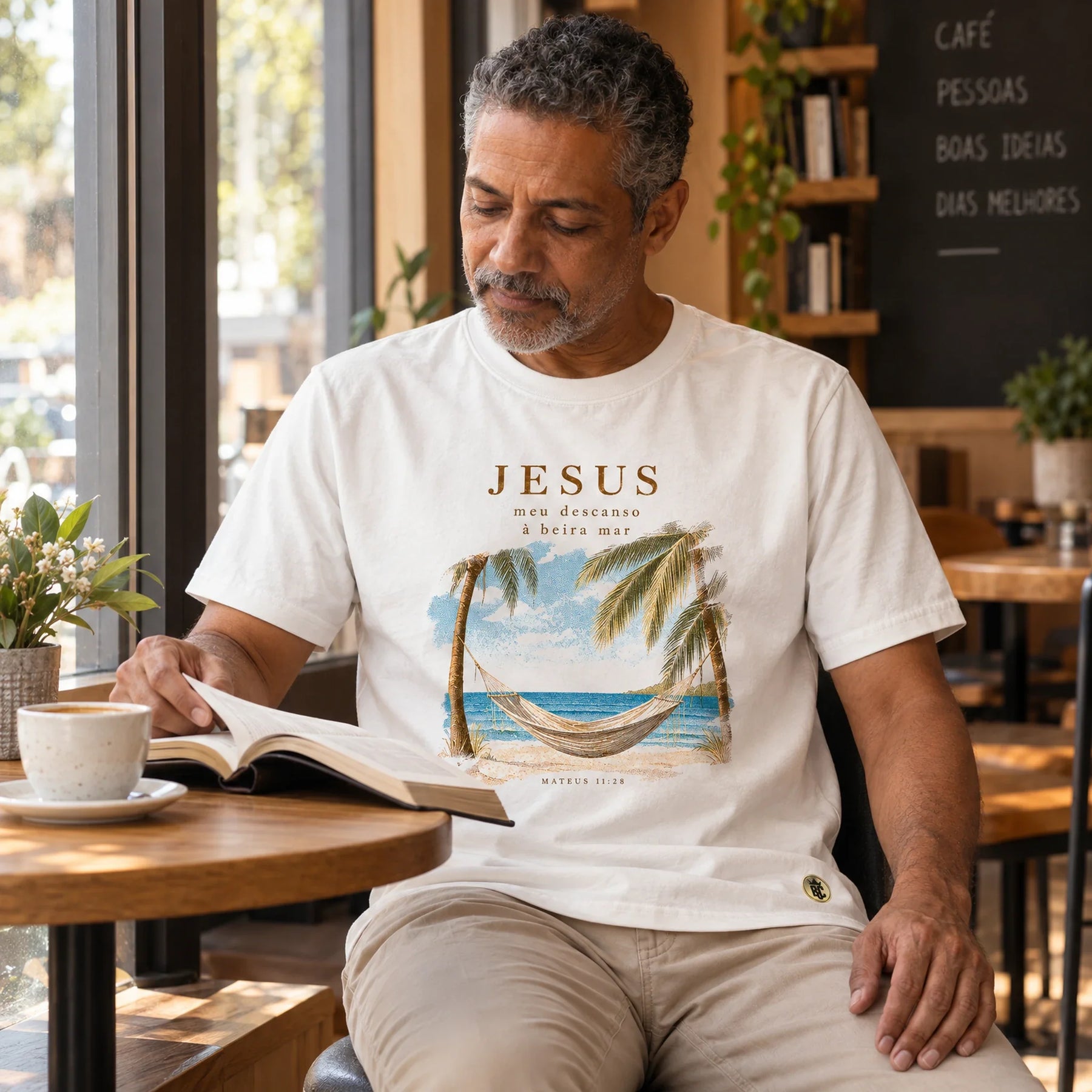 Camiseta Masculina Off White Jesus meu descanso — Ambientada 04