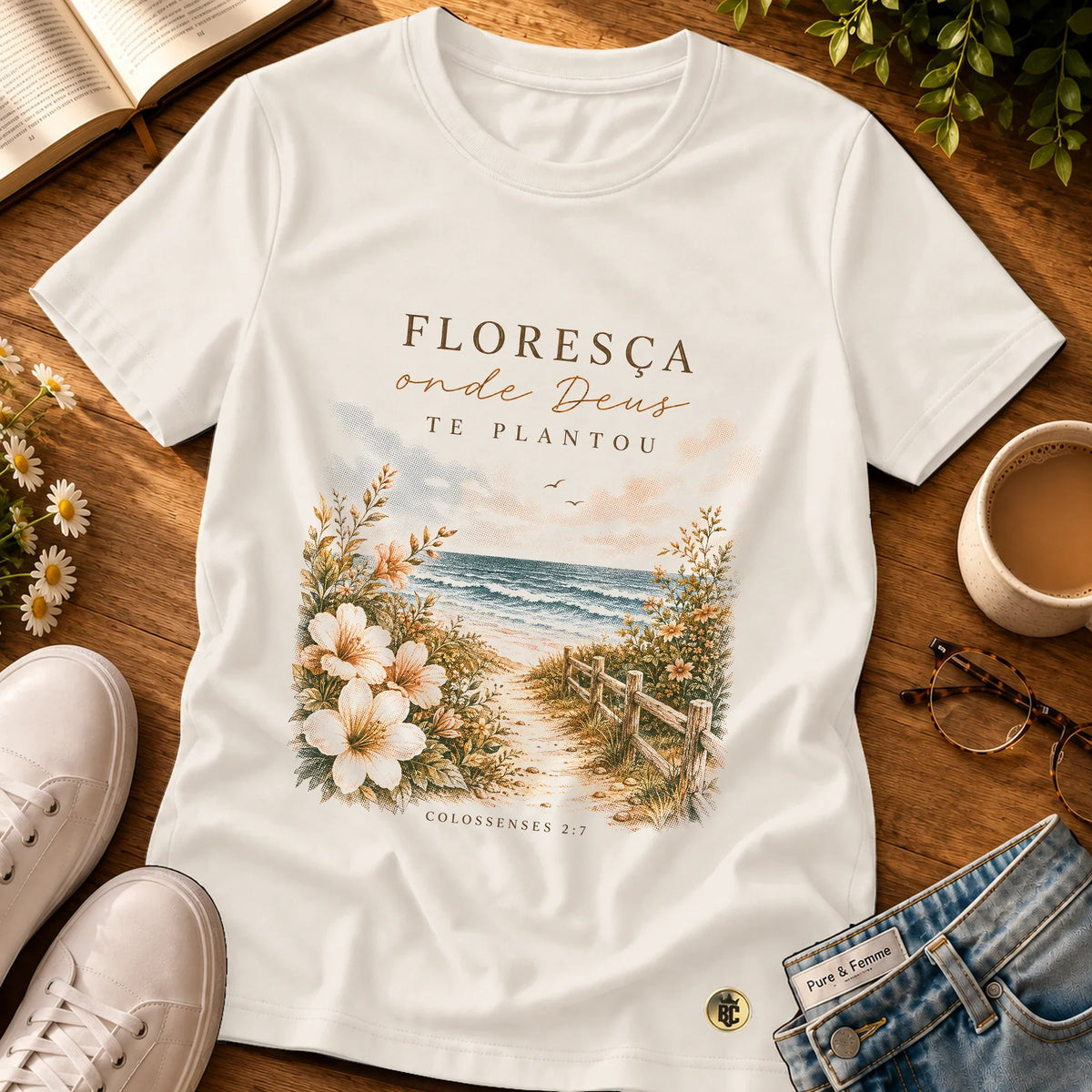 Camiseta Feminina Off White Floresça onde Deus te plantou — Principal 01