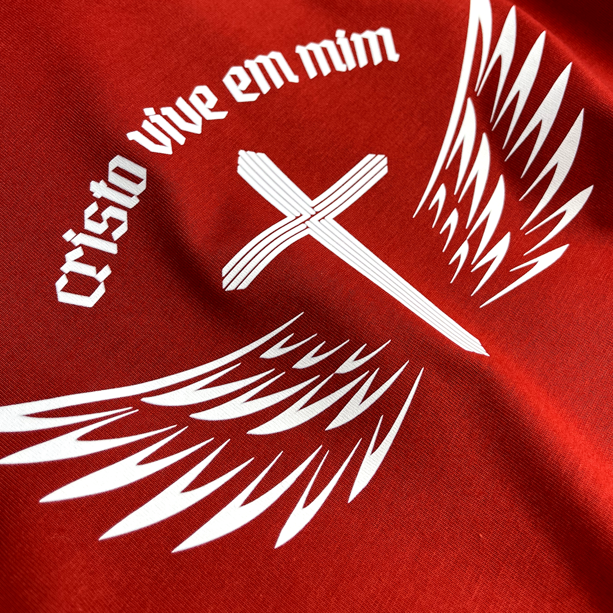 Camiseta Masculina Vermelha Cristo vive em mim