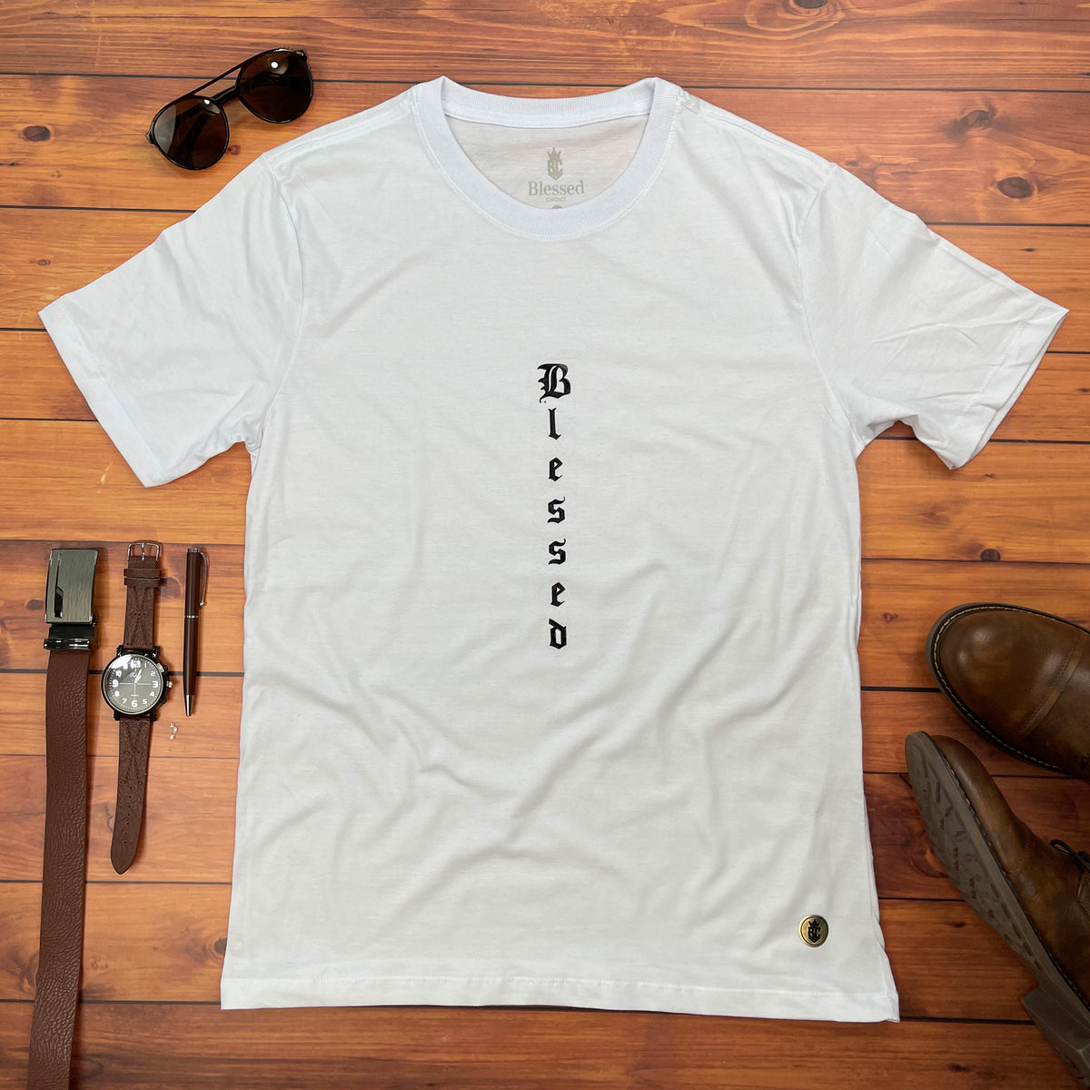 Camiseta Masculina Branca Blessed Vertical